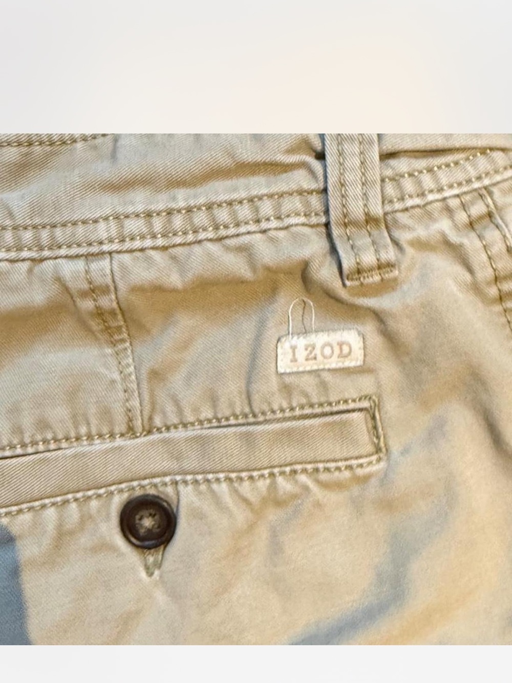 Izod Men's Khaki Flat Front Cotton Shorts - Picture 5 of 7